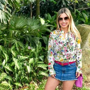 Meet your Posher, Desiree